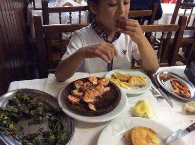 Los Sobrinos Del Padre Benito