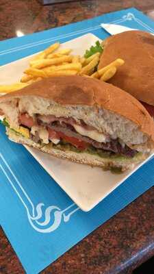 La Celeste Pizzeria Restaurante - Photo 7