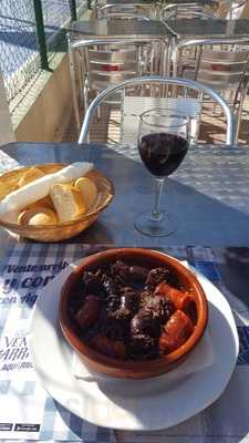 Emiliano Bar Restaurante Gondolas