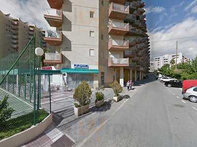 Emiliano Bar Restaurante Gondolas