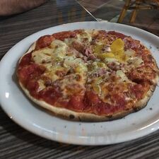 Abracadabra Pizza Restaurant