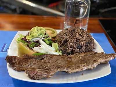 Adriana Castelldefels