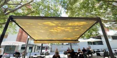 Adriana Castelldefels