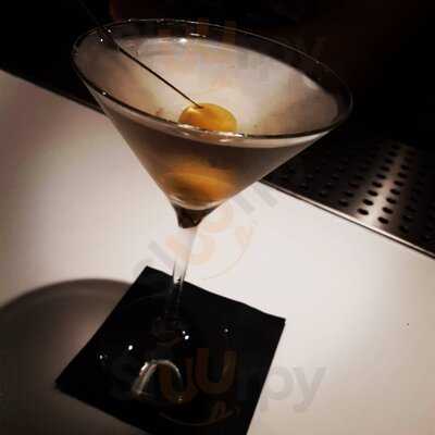 Olivia Wine&cocktail