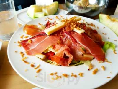 Mil Maravillas Gastropub