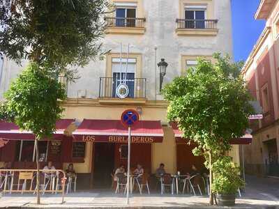 Los Burladeros