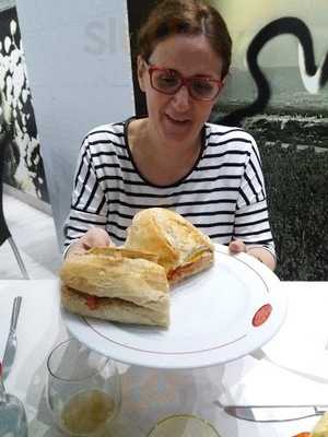 La Tasca De Don Chivito