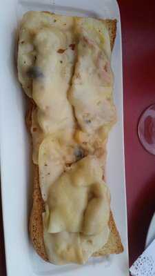 Cafe Bar Les 4 Portes