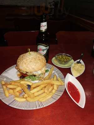 Cafe Bar Les 4 Portes