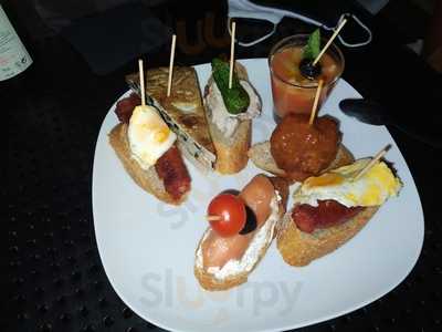 Txakoli Euskal Taberna