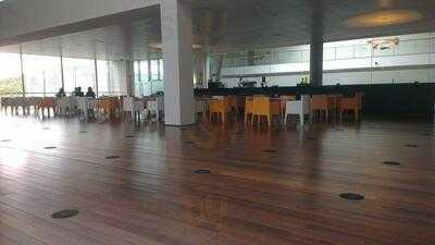 Ramiro's Restaurante