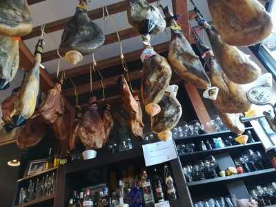 Bar Gloria Bendita Tonin