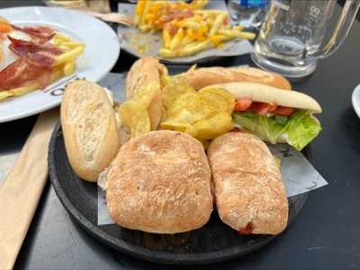 100 Montaditos