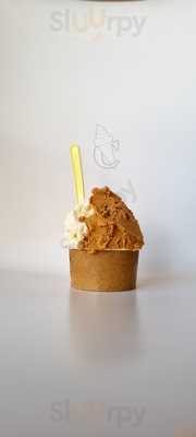 May & Mi On The Beach