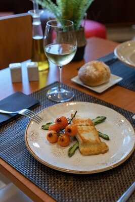 Gastrobar Tryp Santiago