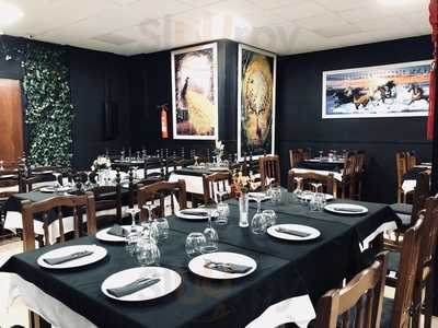 Casa Monti Pizzería & Restaurant