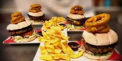 Woodys Cafeteria Bar & Carvery