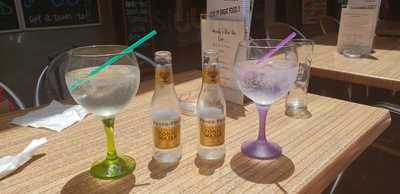 Woodys Cafeteria Bar & Carvery