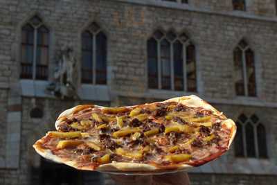 Reload Pizzería Hamburguesería