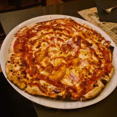 Reload Pizzería Hamburguesería