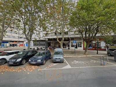 Asador De Pollos Pollo Bueno