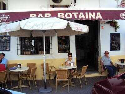 Bar Botaina