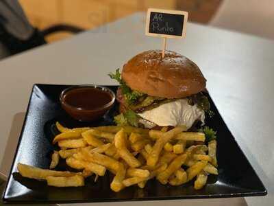 Los Almendros Restaurante