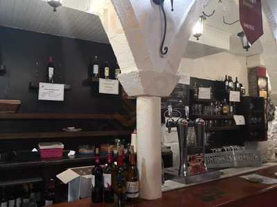 La Tapa Del Barrio Humedo