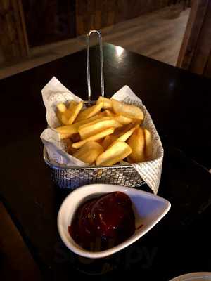 Helmantics Sports Tavern