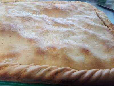 El Obelisco Tapas & Vinos