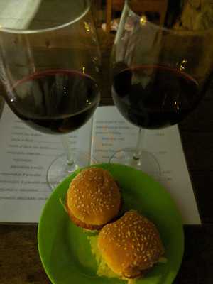 Bodegon A Corredoira