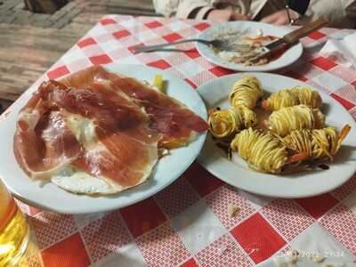 Bar De Tapas El Corralito