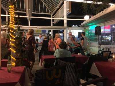 Martini Restaurant V1