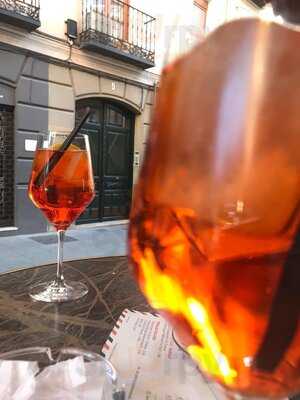 El Farolito - Photo 7