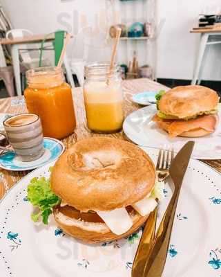 Salon De Thé By La Bohême D'emilie