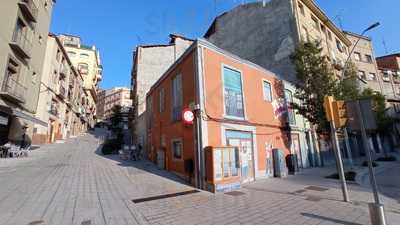 Torrent Cafe & Tapes