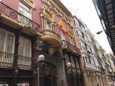 La Taona Bar Restaurant