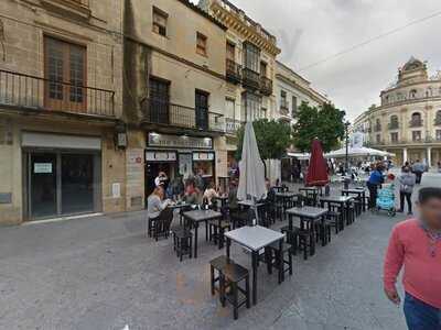 Cerveceria 100 Montaditos