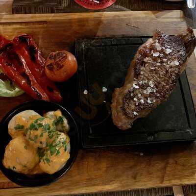 Toro Steak House Plaza