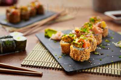 Natural Wok + Sushi Bar