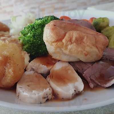 My Bar Marina Primavera Poolside