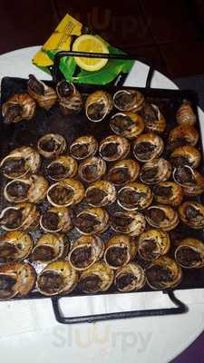 Boxes Bar -beer & Foods