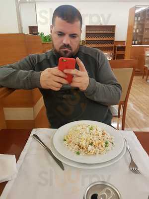 Dong Fang Restaurant Xinés