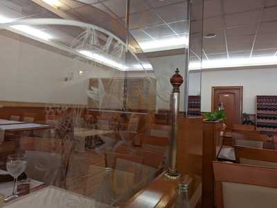 Dong Fang Restaurant Xinés