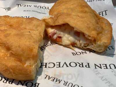 Palmeria Bakery Café