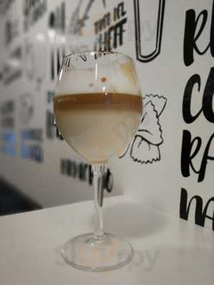 Di Giovanni Pasta & Caffe