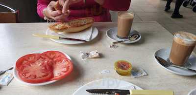 Cafeteria Bar Los Arcos