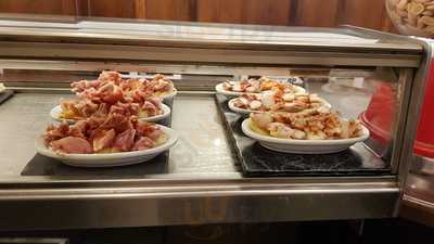 Pizzeria Artesana La Parrilla De Alberdi