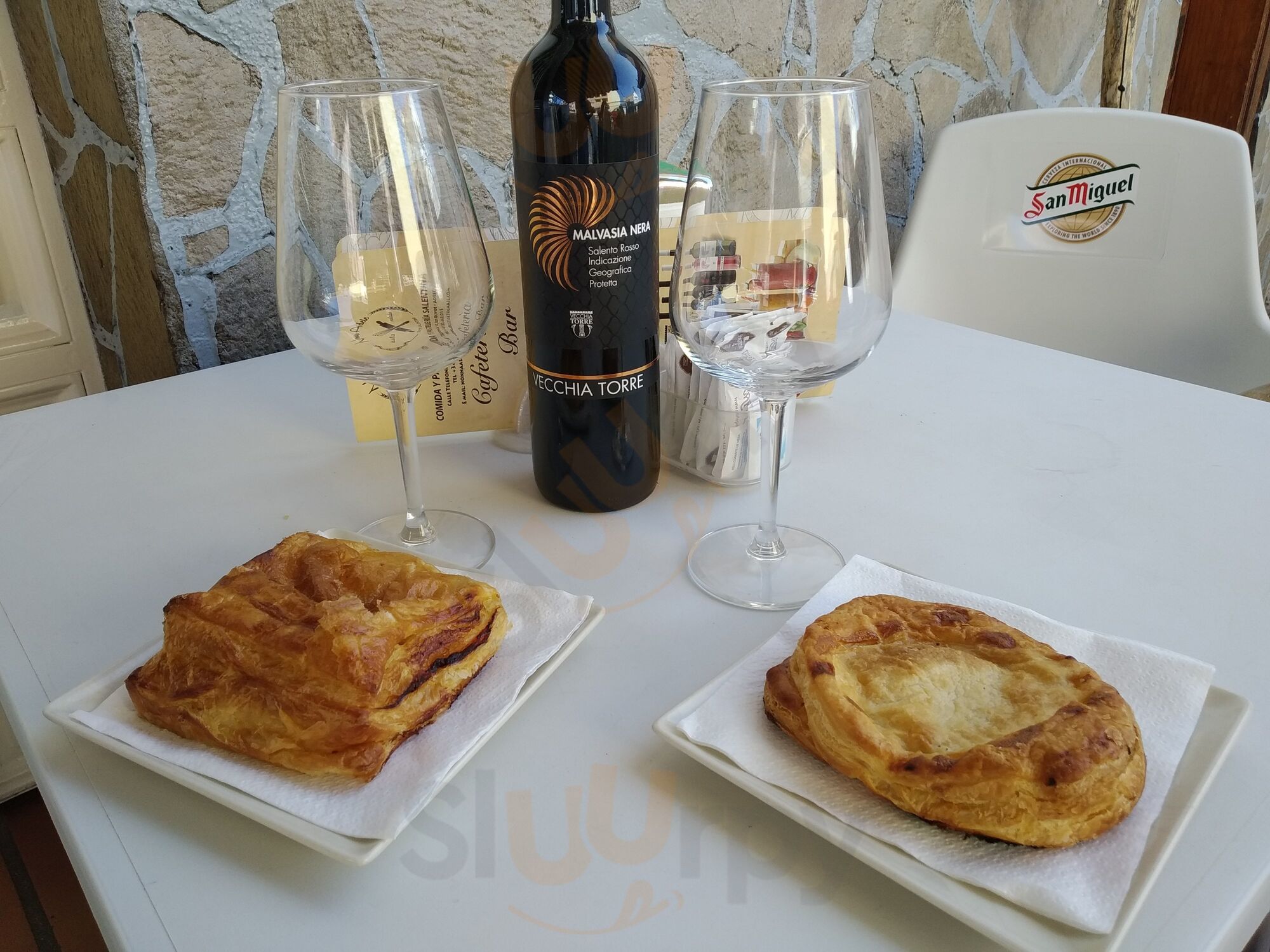 Nonna Adele, Comida Y Pastelería Salentina