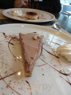 Cross Bar Restaurant